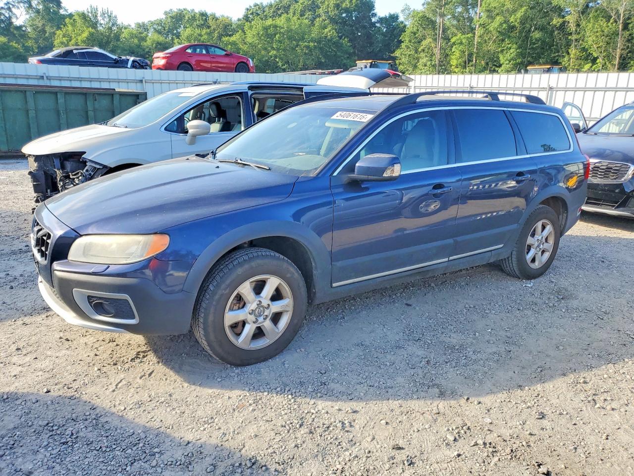 2011 VOLV Xc70 VIN YV4940BZ0B1100049 photo 1