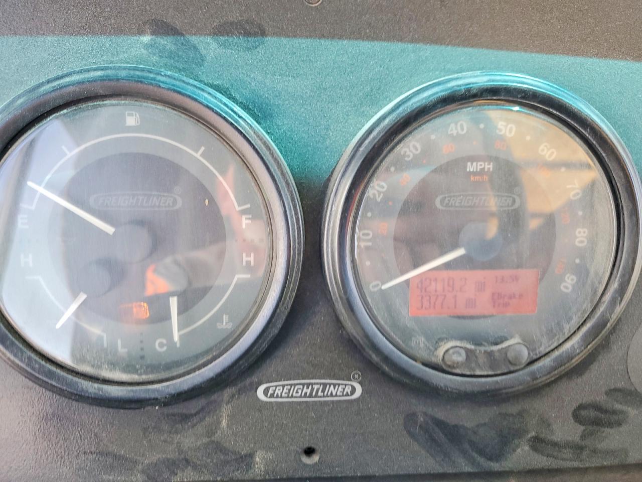 2004 FREIGHTLINER All other VIN 4UZAANBW44CM51383 photo 9