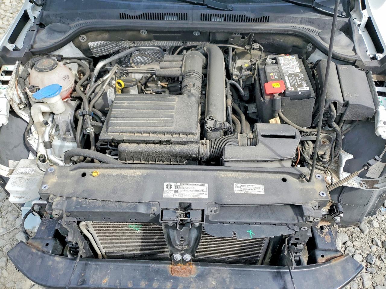2018 Volkswagen Jetta VIN 3VW2B7AJ7JM252097 photo 11