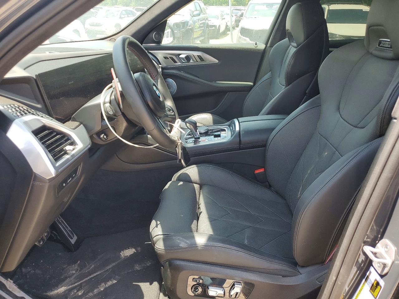 2025 BMW Xm VIN 5YM23CS06S9Z37228 photo 7