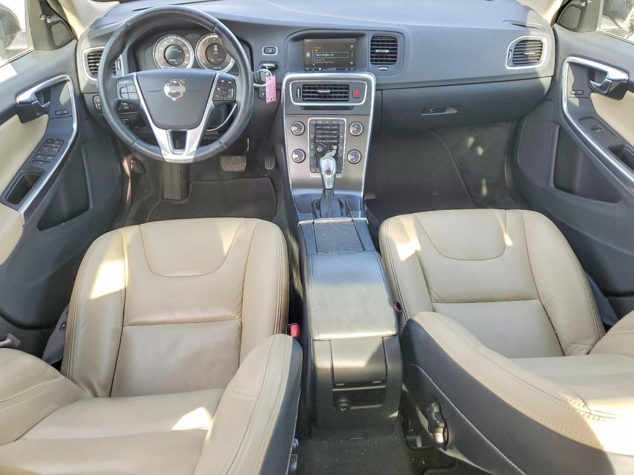 2013 Volvo S60 VIN YV1612FS1D2172439 photo 8