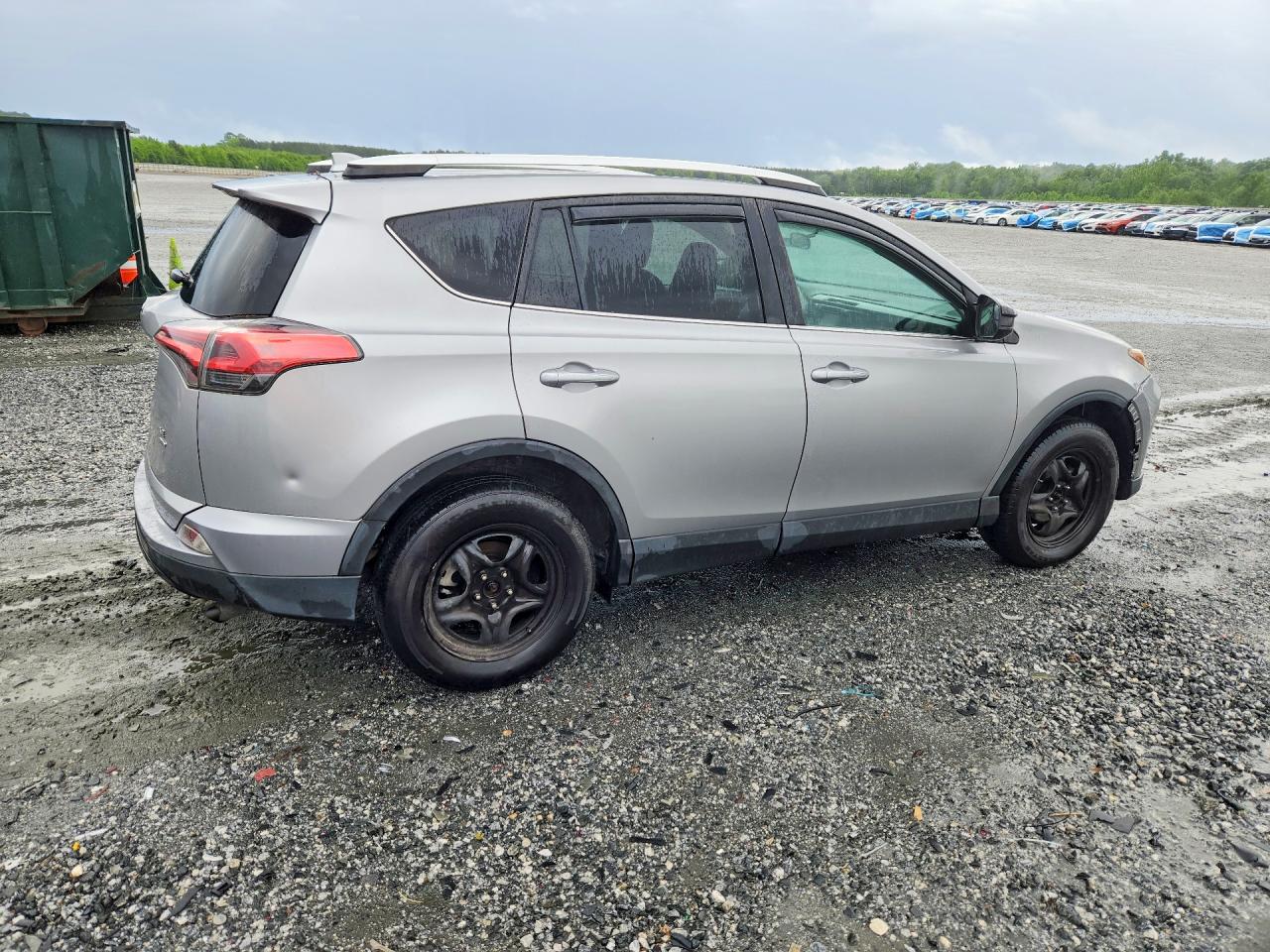 2016 Toyota Rav4 VIN 2T3BFREV0GW425529 photo 3