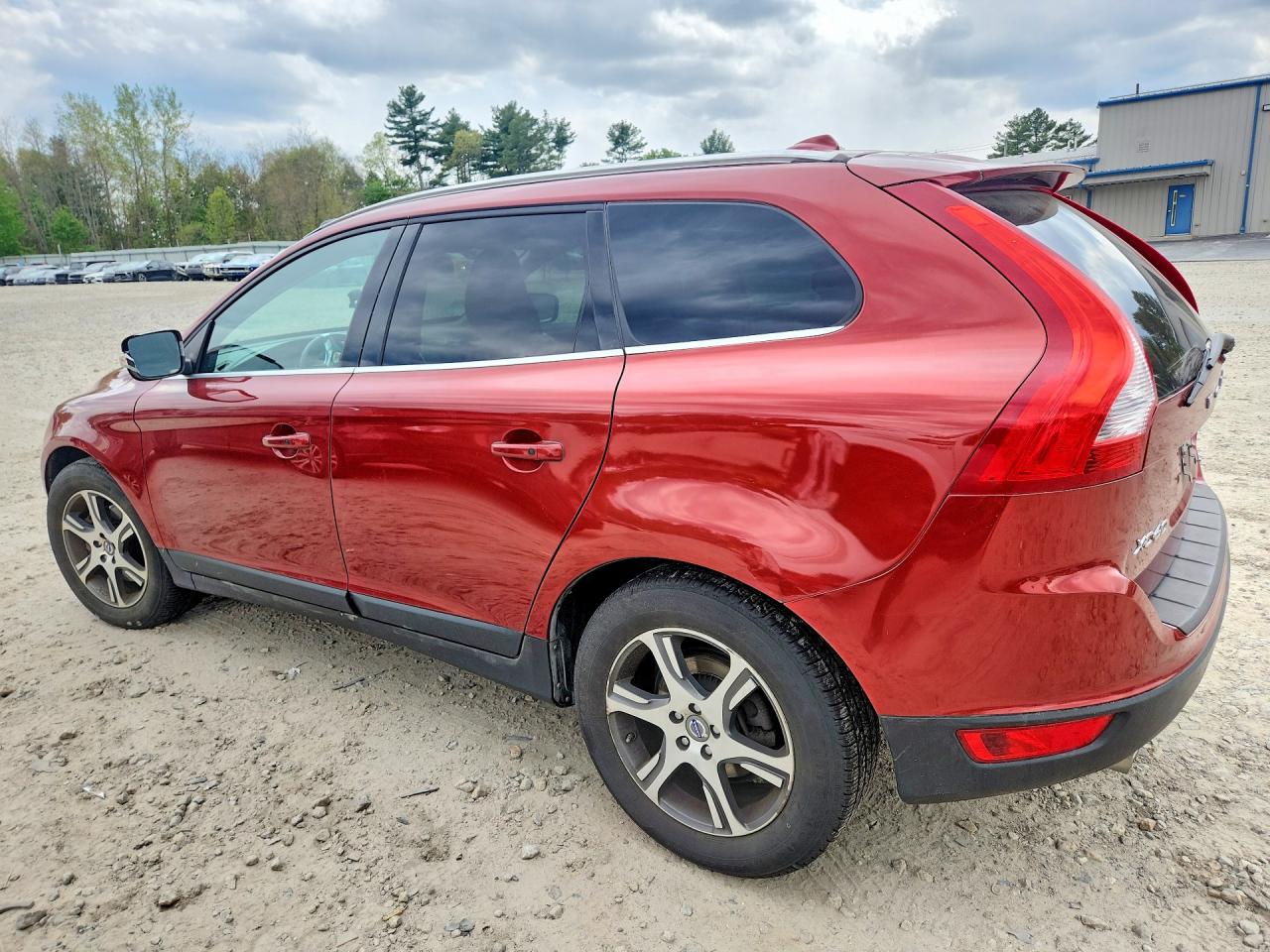 2013 Volvo Xc60 t6 VIN YV4902DZ2D2464135 photo 2