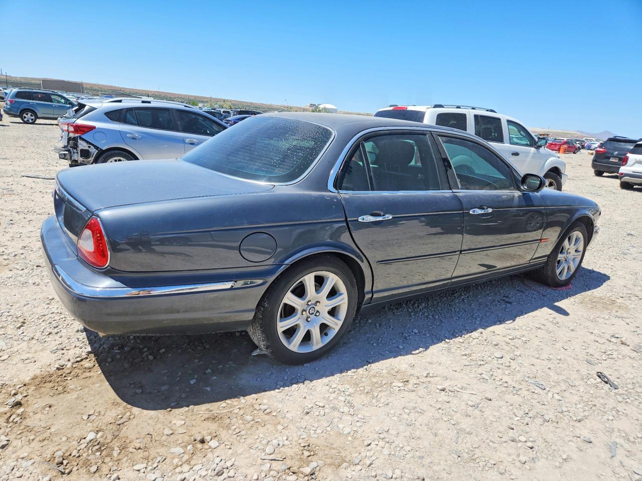 2004 Jaguar Xj8 VIN SAJWA71C24SG30755 photo 3
