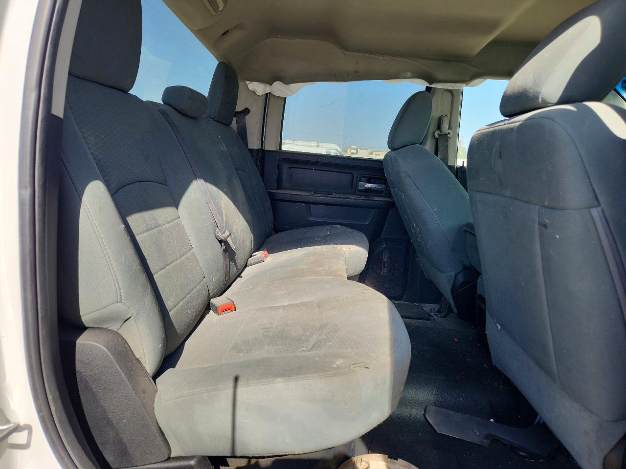 2014 Ram All models VIN 3C6UR5HJ1EG219271 photo 10
