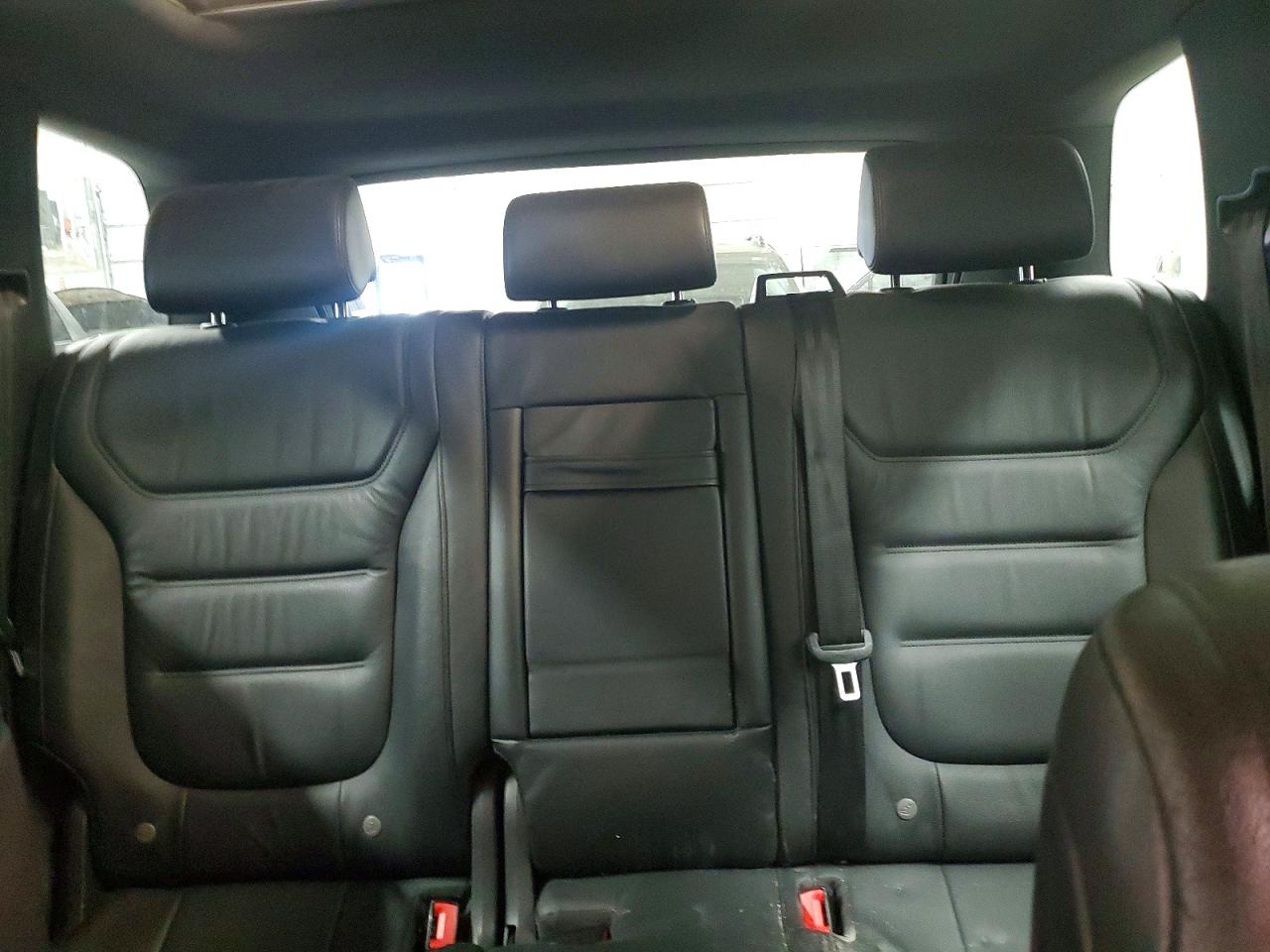 2014 Volkswagen Touareg VIN WVGEP9BP4ED011773 photo 10