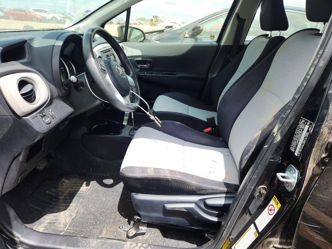 2013 TOYOTA Yaris VIN JTDKTUD30DD566055 photo 7
