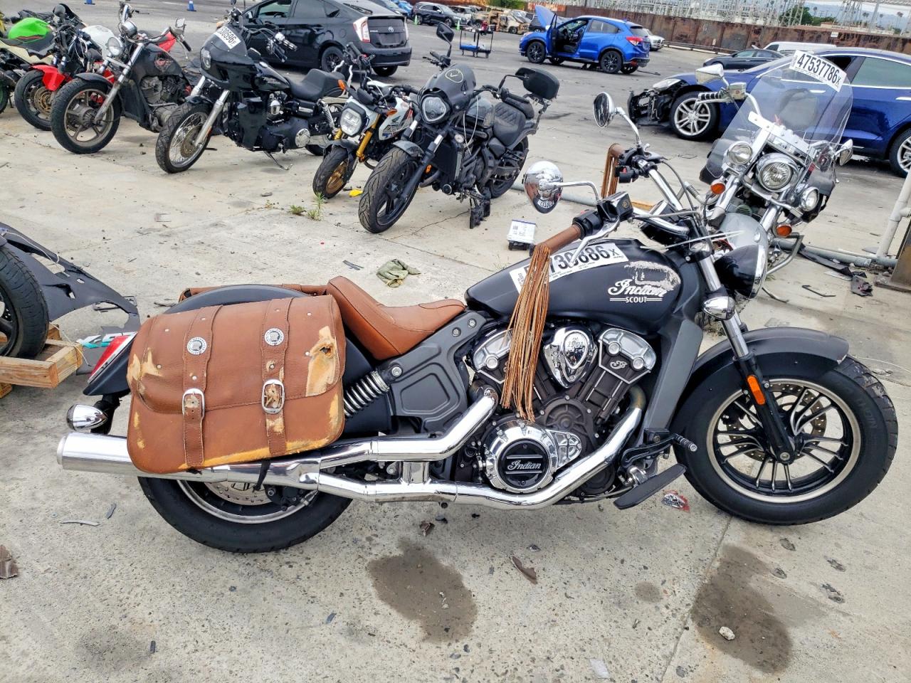 2016 INDIAN Motorcycle VIN 56KMSB009G3114010 photo 1