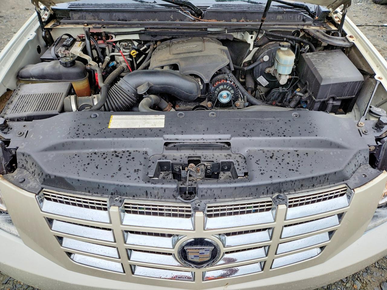 2007 Cadillac Escalade VIN 1GYFK63897R143859 photo 12