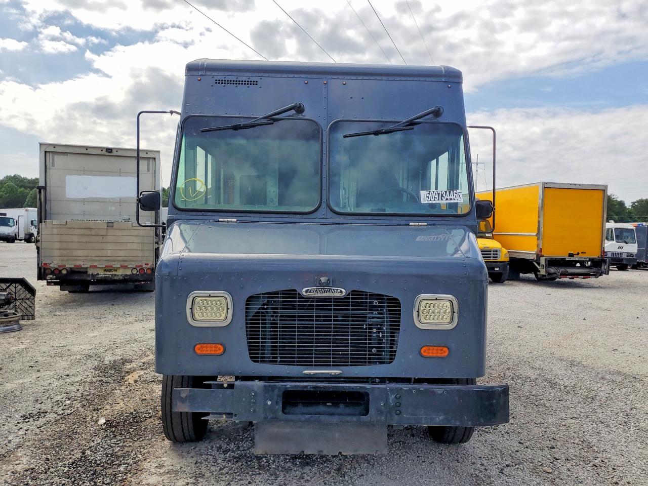 2021 FREIGHTLINER All other VIN 4UZAC2EA5MCMM9215 photo 5
