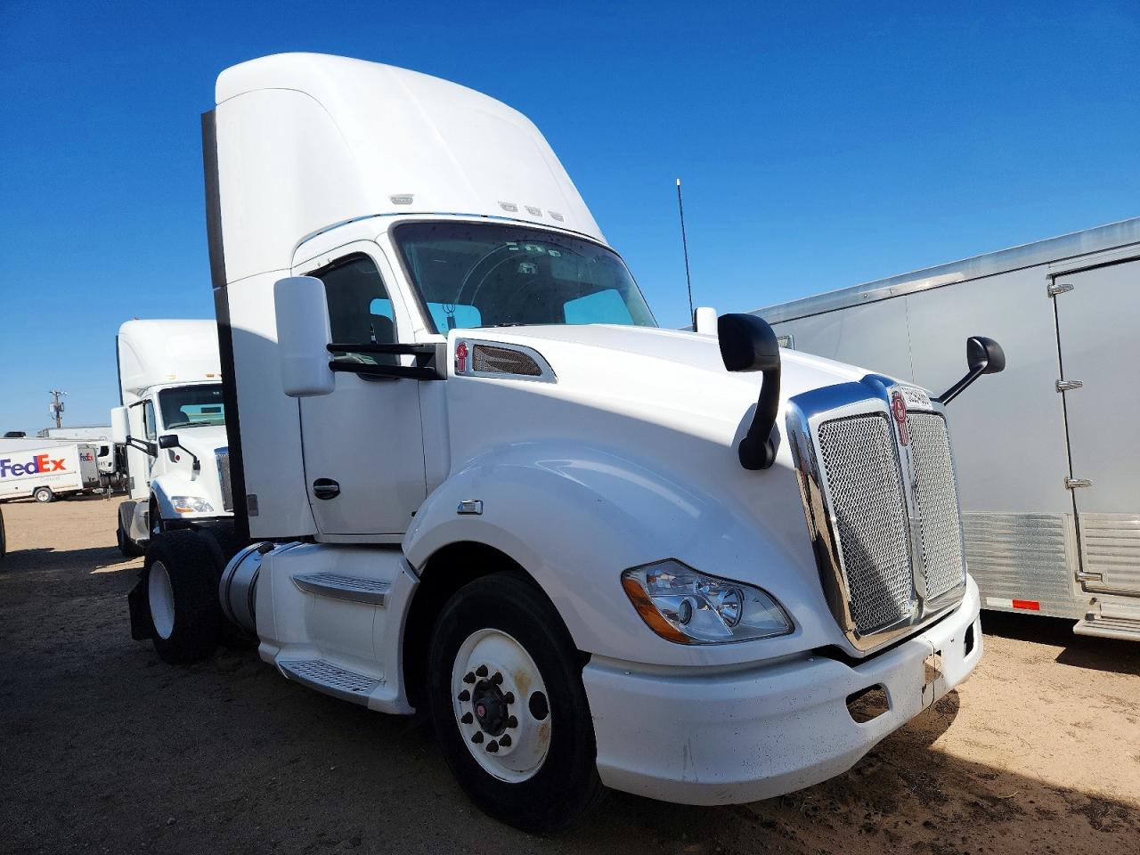 2015 KENWORTH All other VIN 1XKYA48X7FJ443729 photo 1