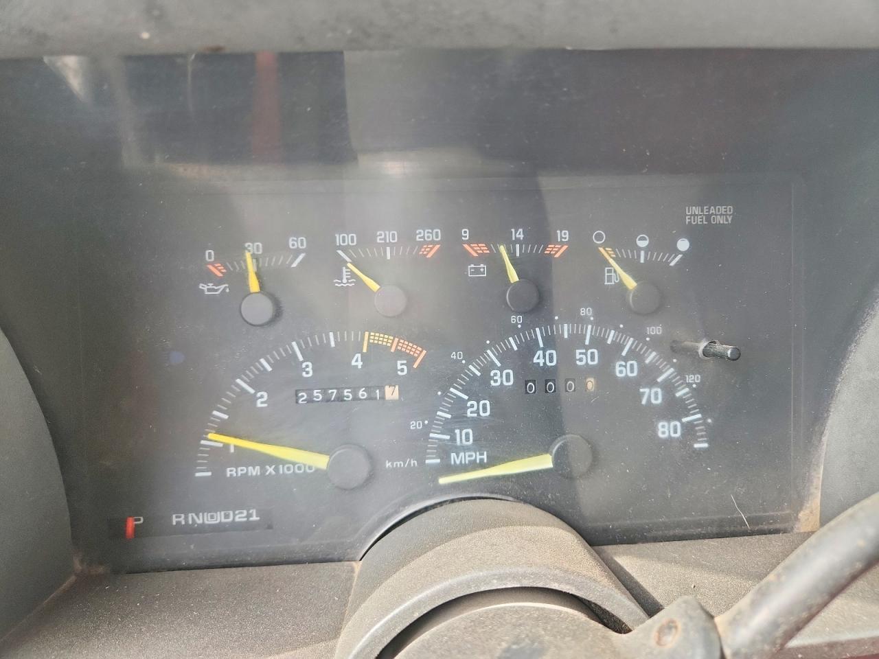 1992 GMC SIERRA VIN 2GTGK29KXN1505435 photo 9