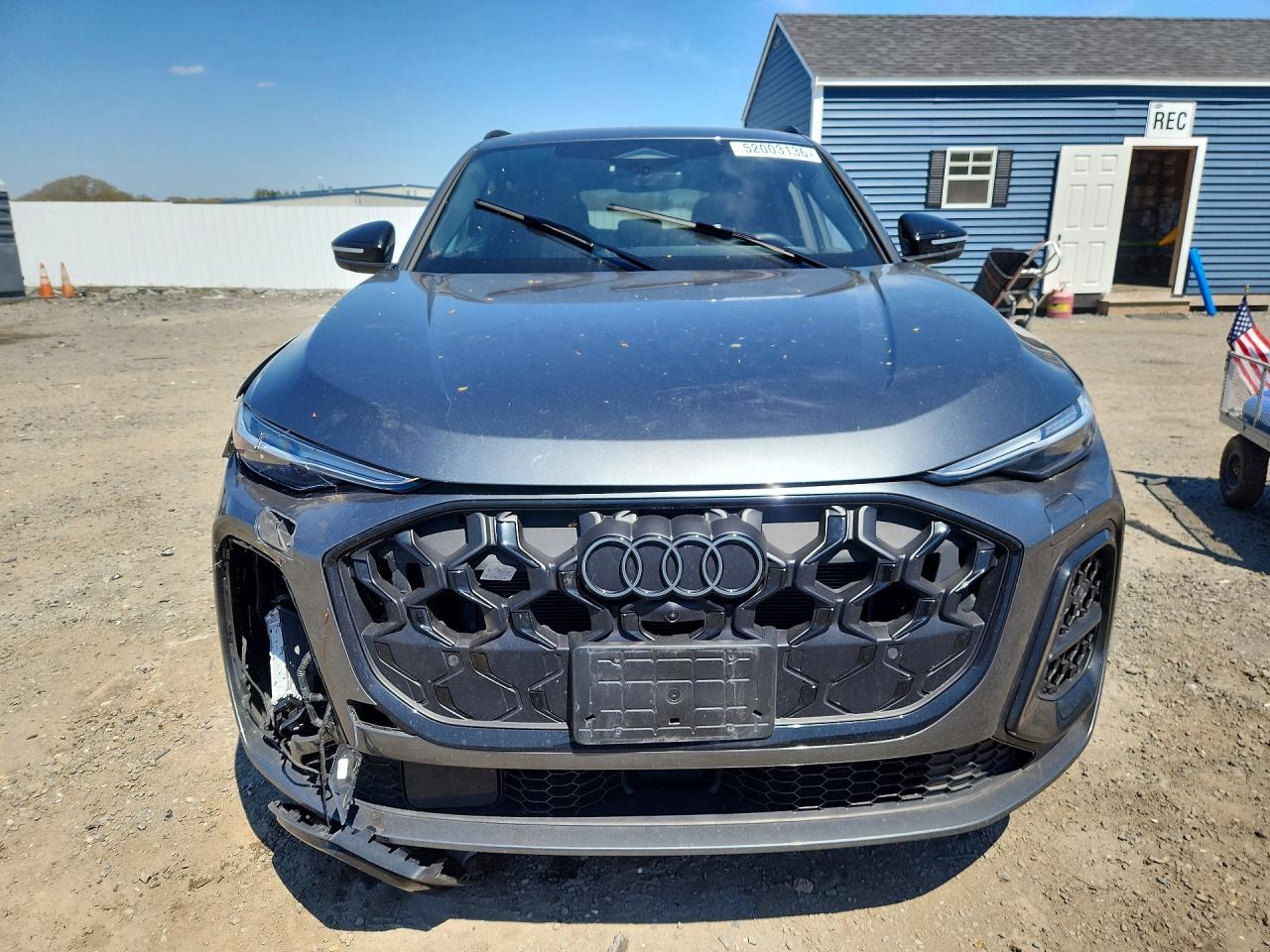 2025 Audi Sq5 VIN WA125AGU0S2022574 photo 5