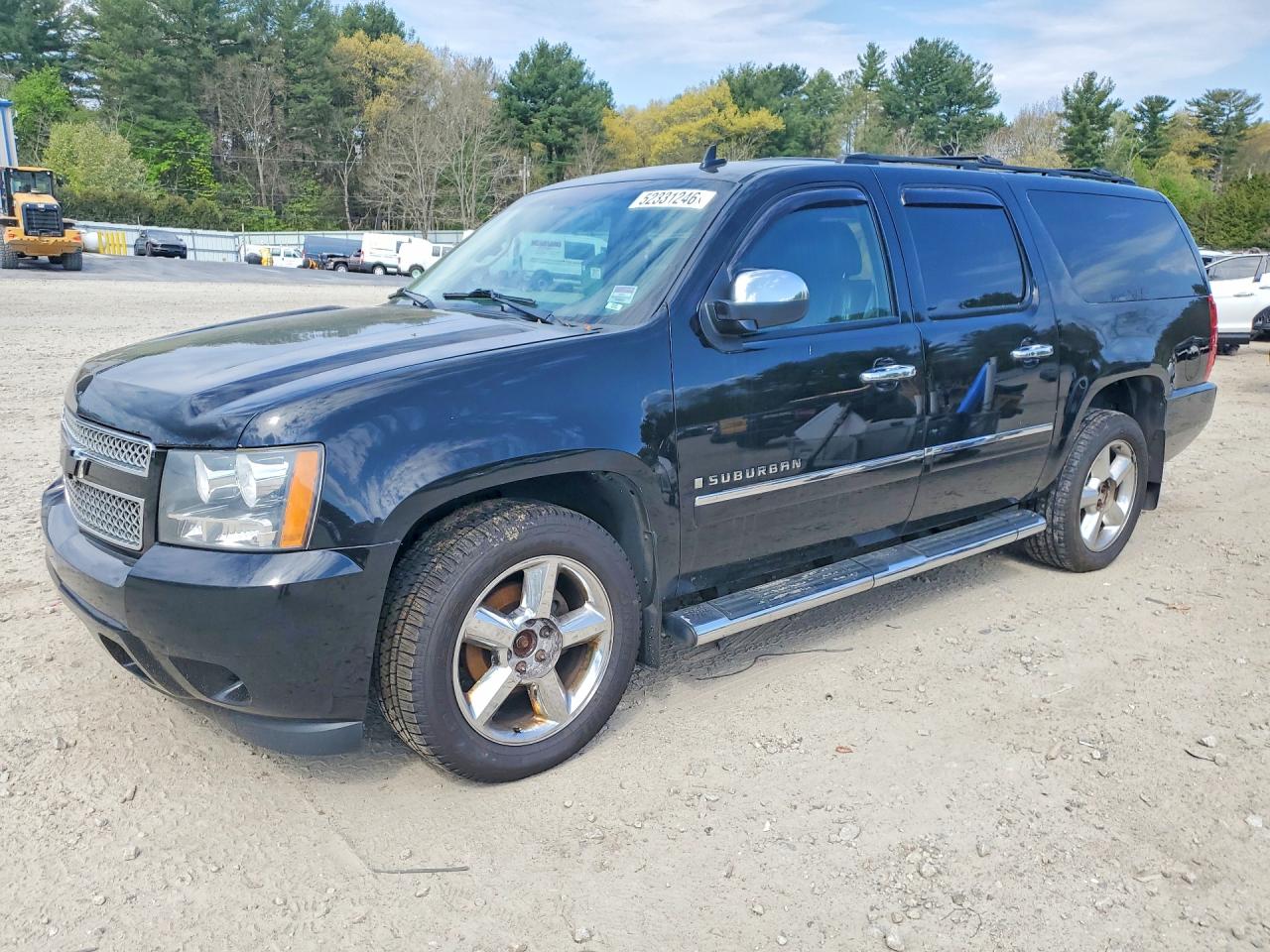 2013 Chevrolet Suburban VIN 1GNSKKE75DR252839 photo 1