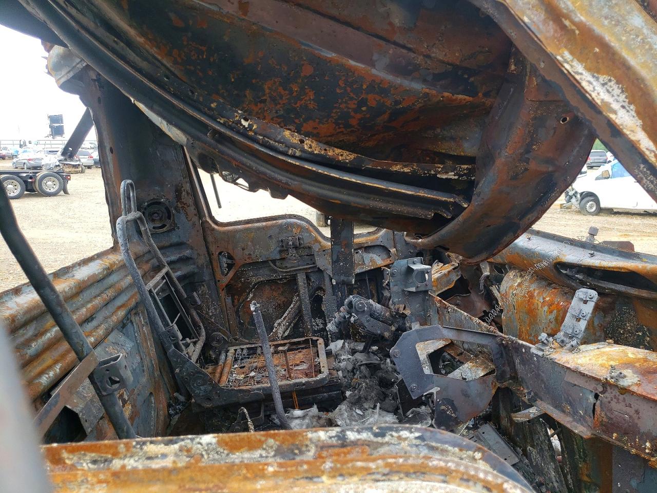 2004 MACK All other VIN 1M1AE01Y74N001956 photo 5