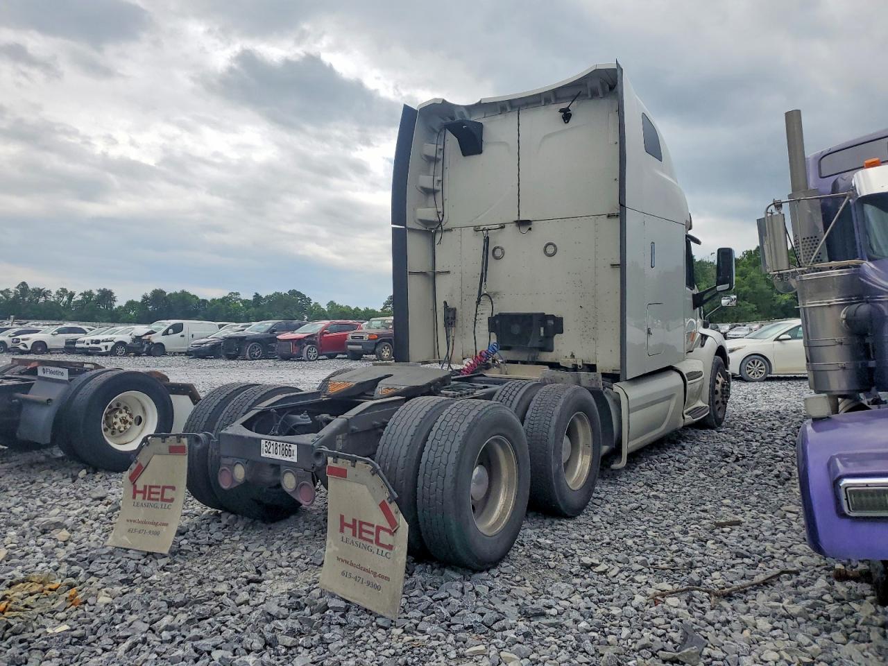 2022 PETERBILT All other VIN 1XPBDP9X1ND784774 photo 4