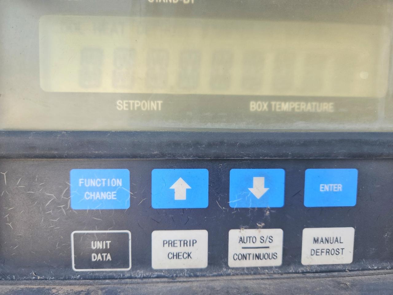 2010 UTILITY All models VIN 1UYVS2536AM935517 photo 8