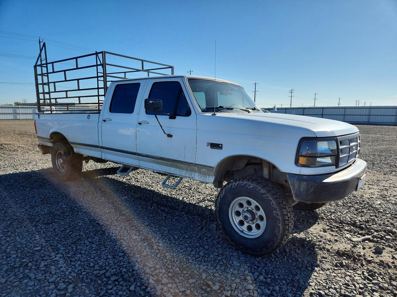 1996 Ford F350 VIN 1FTJW36G3TEB47638 photo 4
