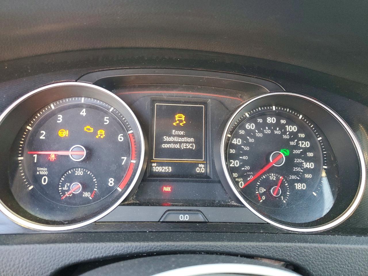 2016 Volkswagen Gti VIN 3VWTT7AU0GM002978 photo 9