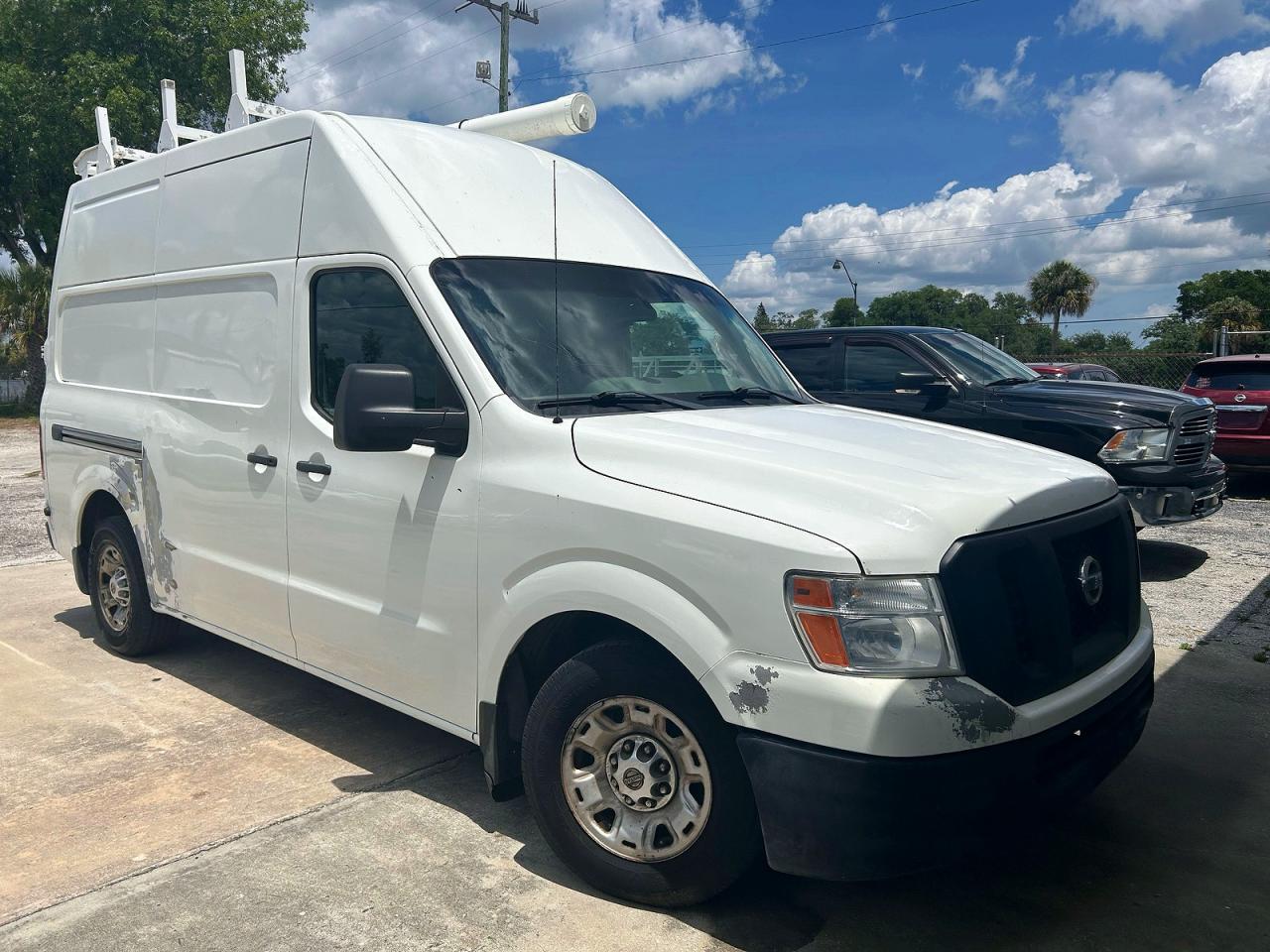 2014 Nissan Nv VIN 1N6BF0LYXEN109596 photo 1