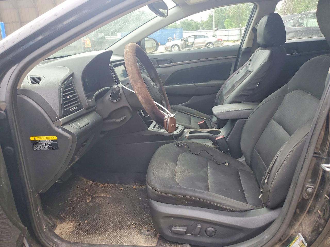 2017 Hyundai Elantra VIN 5NPD84LF4HH165274 photo 7