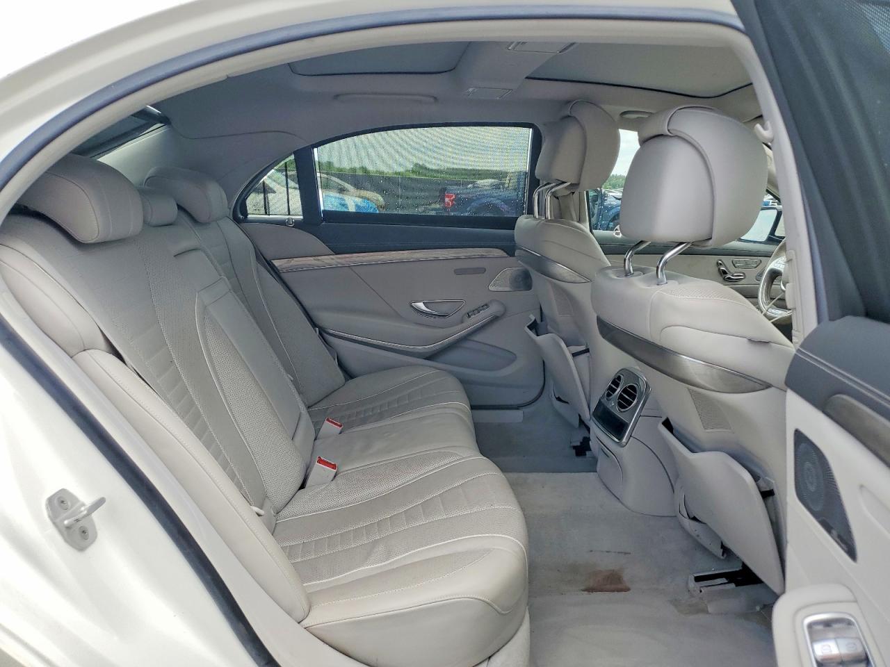 2015 Mercedes-Benz S class VIN WDDUG8FB4FA084160 photo 10