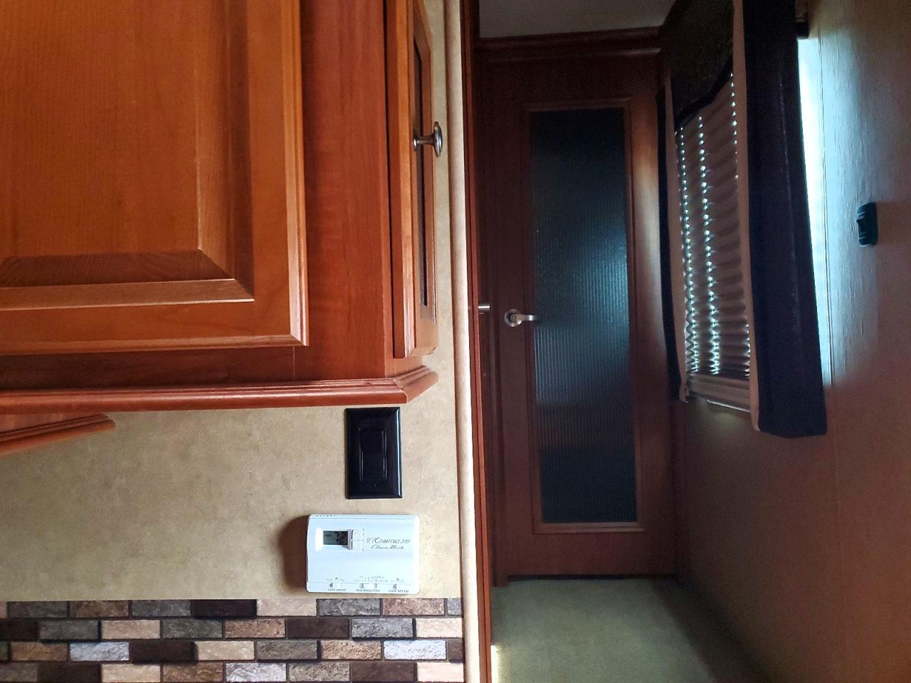 2013 JAYCO All models VIN 1UJCJ0BU6D1LU0201 photo 5