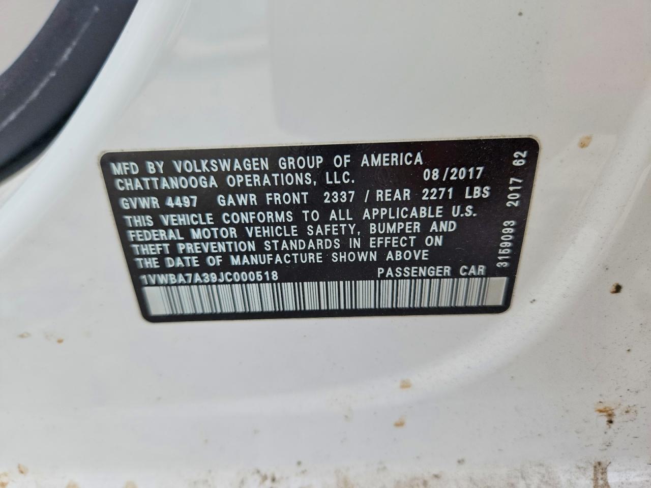 2018 Volkswagen Passat VIN 1VWBA7A39JC000518 photo 12