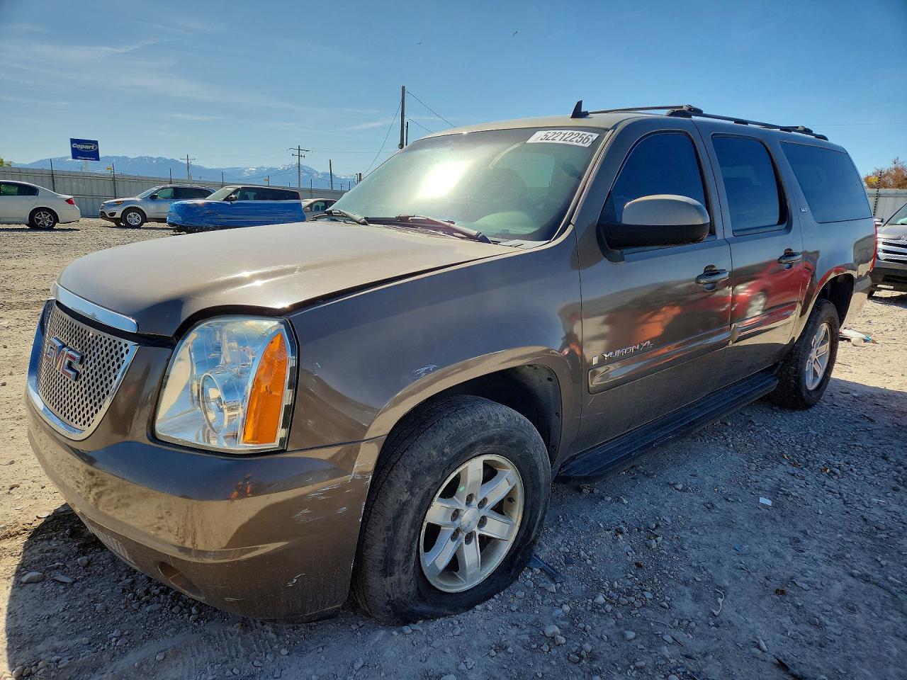 2007 GMC Yukon VIN 1GKFC16J17J207058 photo 1