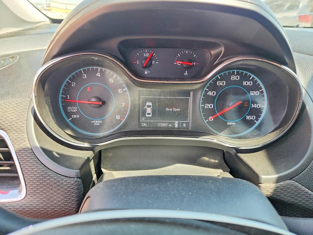 2016 Chevrolet Cruze VIN 1G1BE5SM1G7276334 photo 9