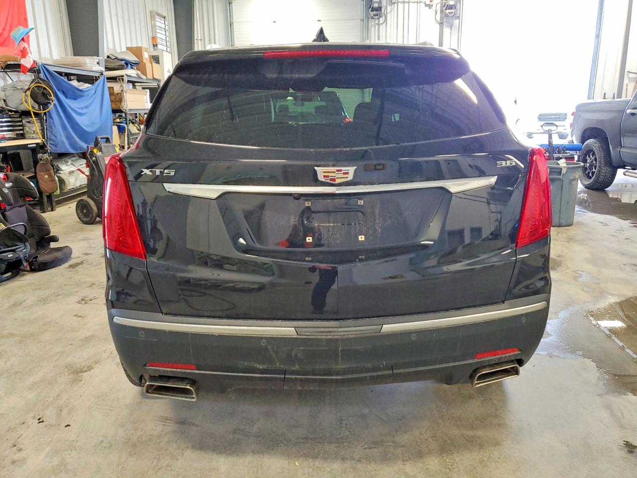 2018 Xt5 VIN 1GYKNARS3JZ193062 photo 6