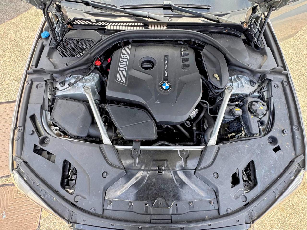 2019 BMW 5 series VIN WBAJA5C51KBX87048 photo 7