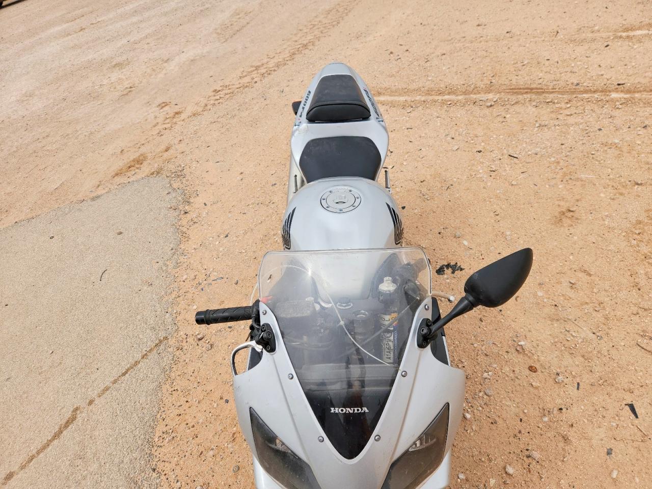 2001 Honda Cbr cycle VIN JH2PC35001M211121 photo 5