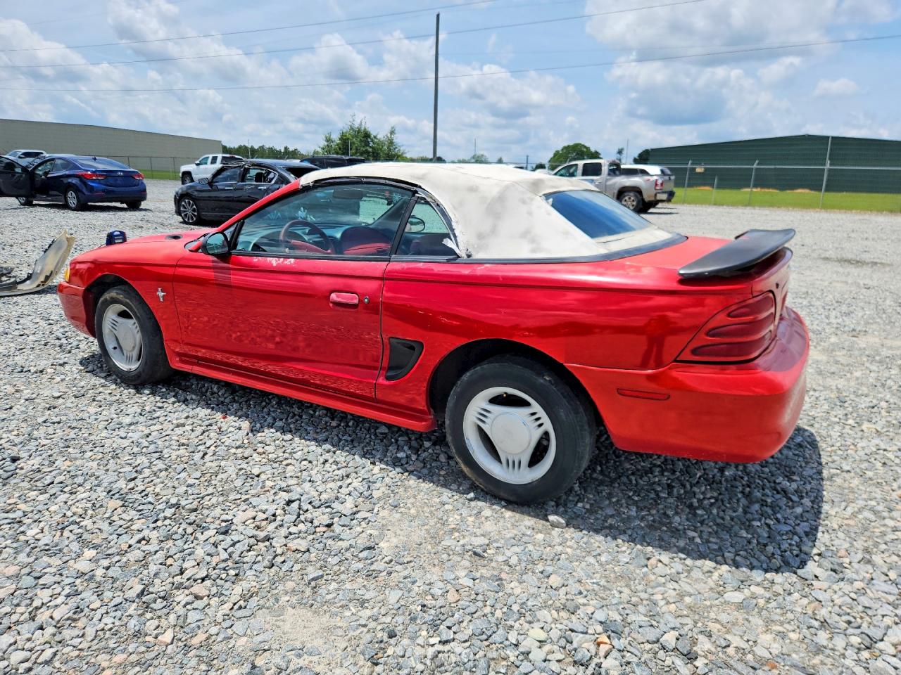 1995 Ford Mustang VIN 1FALP4443SF246849 photo 2