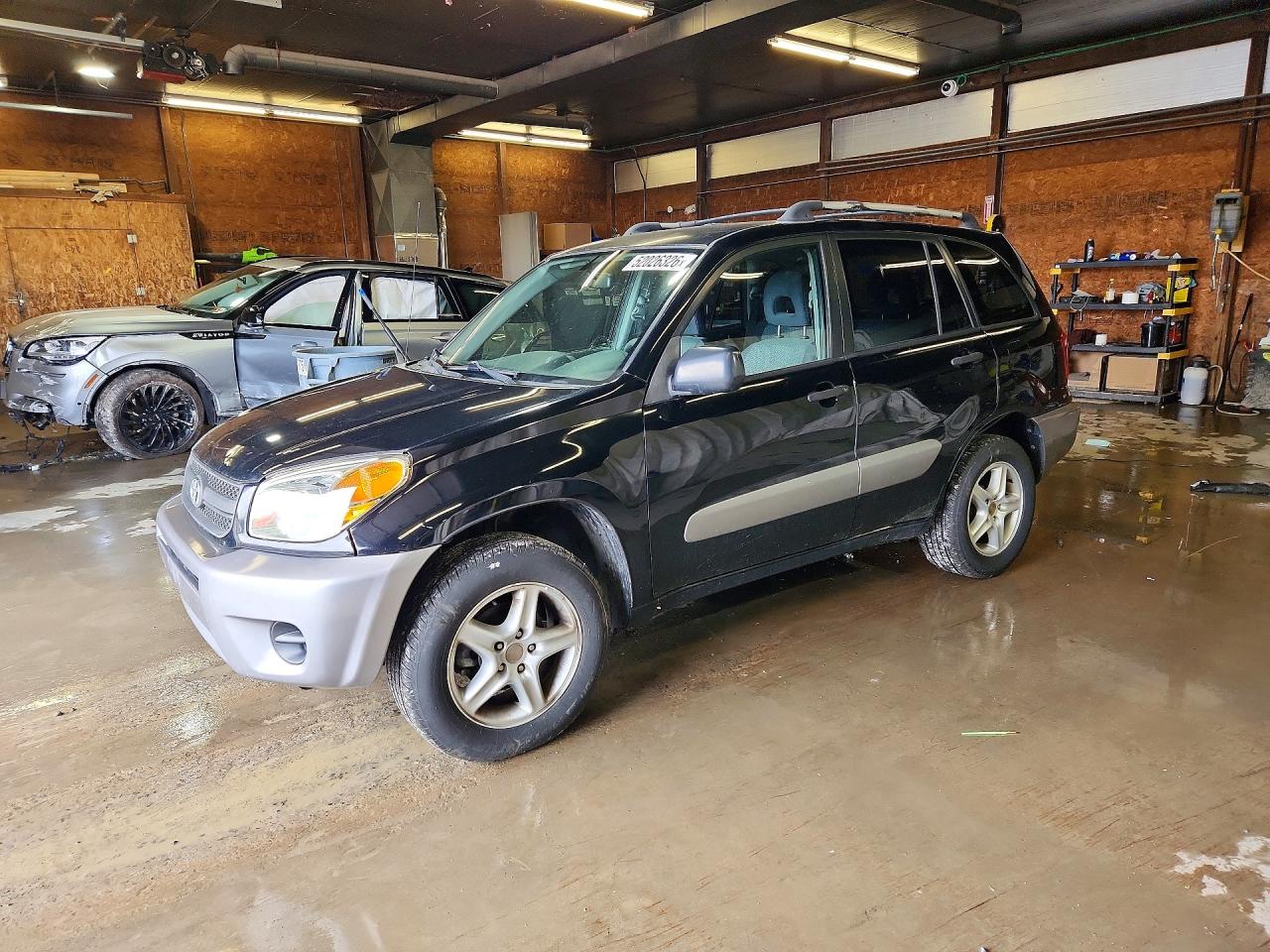 2005 Toyota Rav4 VIN JTEGD20V350052574 photo 1