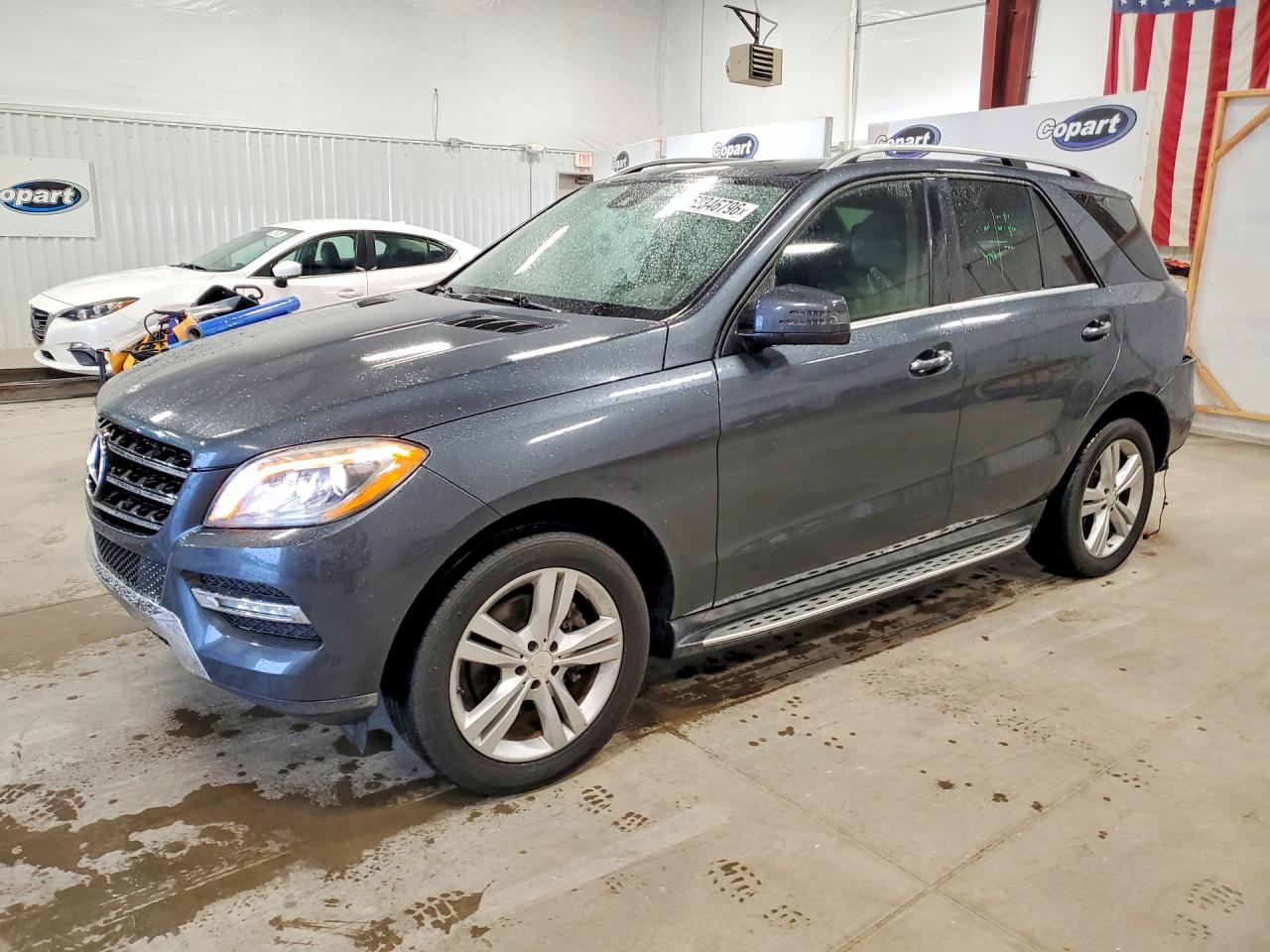 2014 Mercedes-Benz M-class VIN 4JGDA5JB4EA349882 photo 1