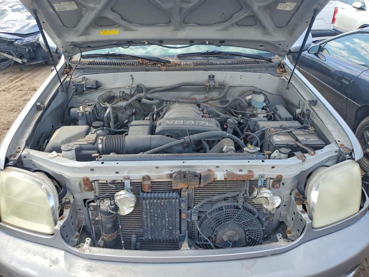 2003 Toyota Sequoia VIN 5TDBT44A73S196692 photo 11