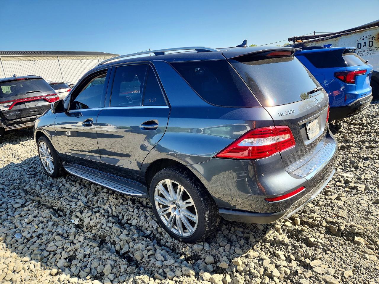 2012 MERCEDES-BENZ M-class VIN 4JGDA5HB9CA063867 photo 2