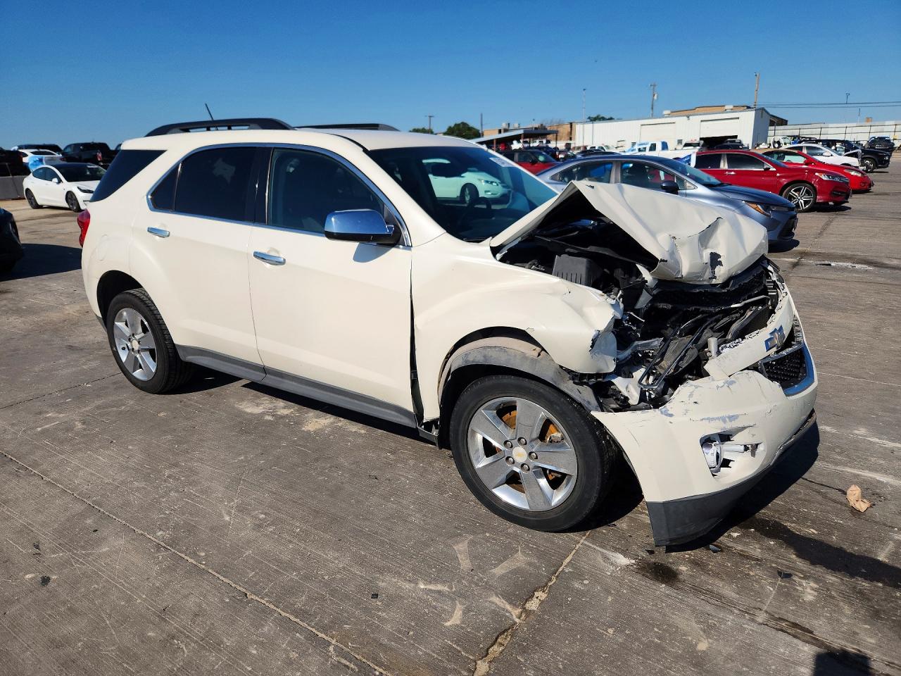 2014 Chevrolet Equinox VIN 1GNALBEK3EZ125909 photo 4