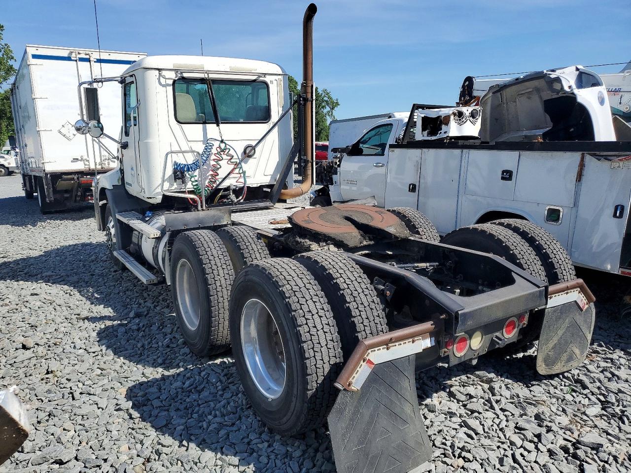 2012 MACK All other VIN 1M1AW09Y7CM021548 photo 3