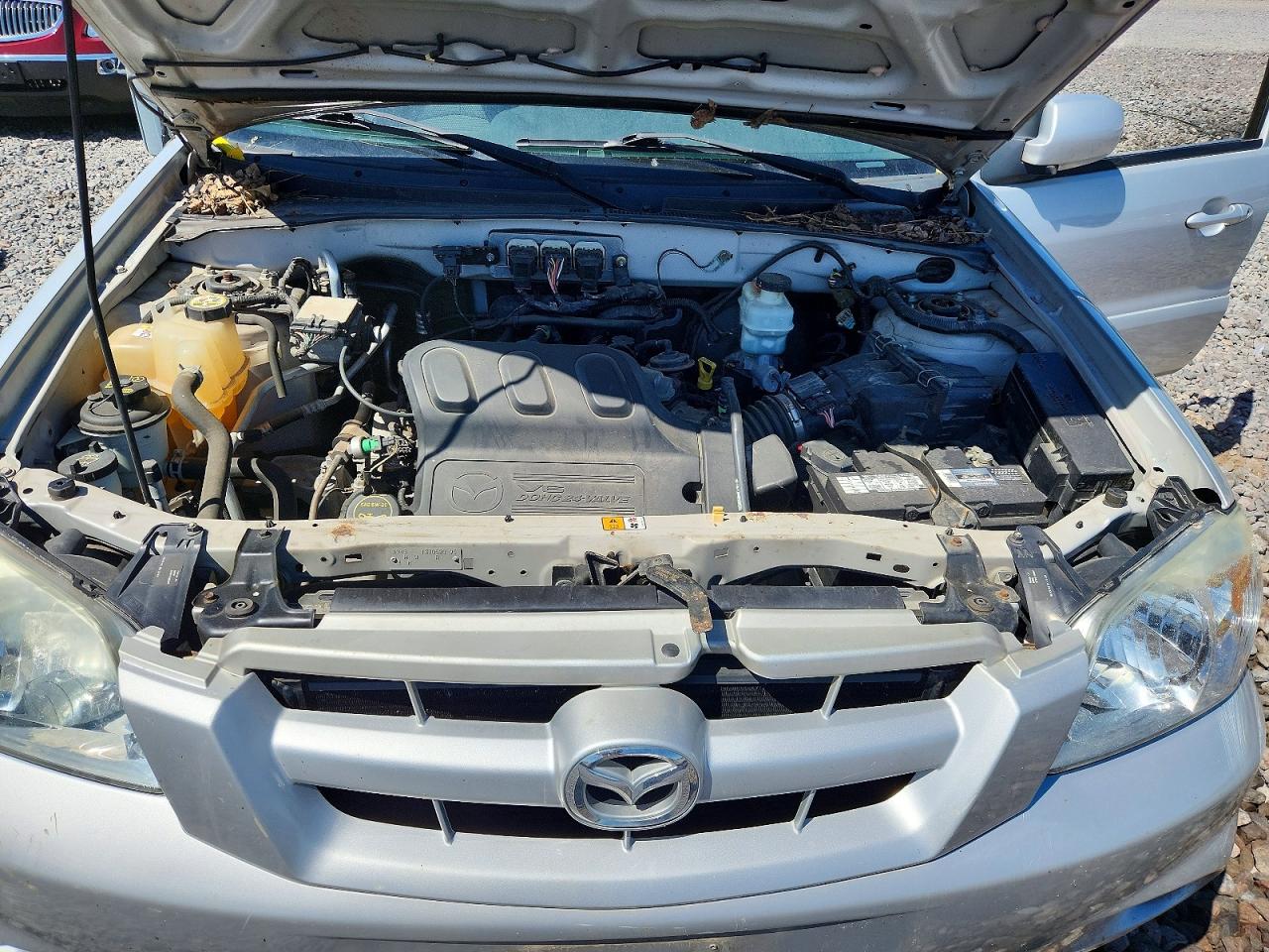 2005 Mazda Tribute VIN 4F2YZ941X5KM27343 photo 11