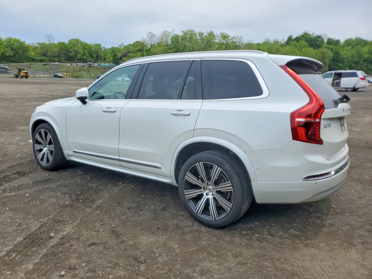 2022 Volvo Xc90 VIN YV4A22PL3N1861729 photo 2