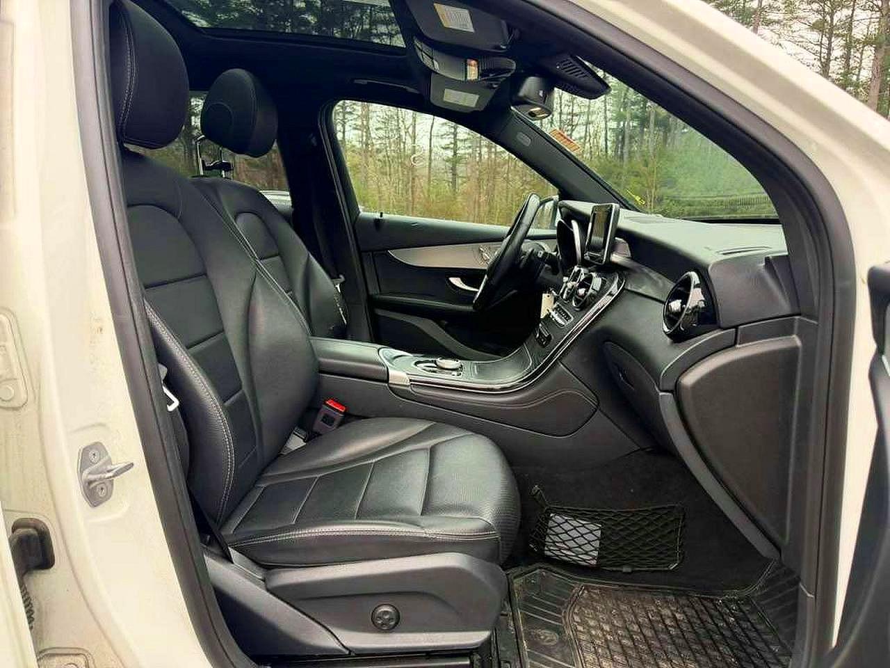 2019 MERCEDES-BENZ Glc class VIN WDC0G4KB4KV136679 photo 5