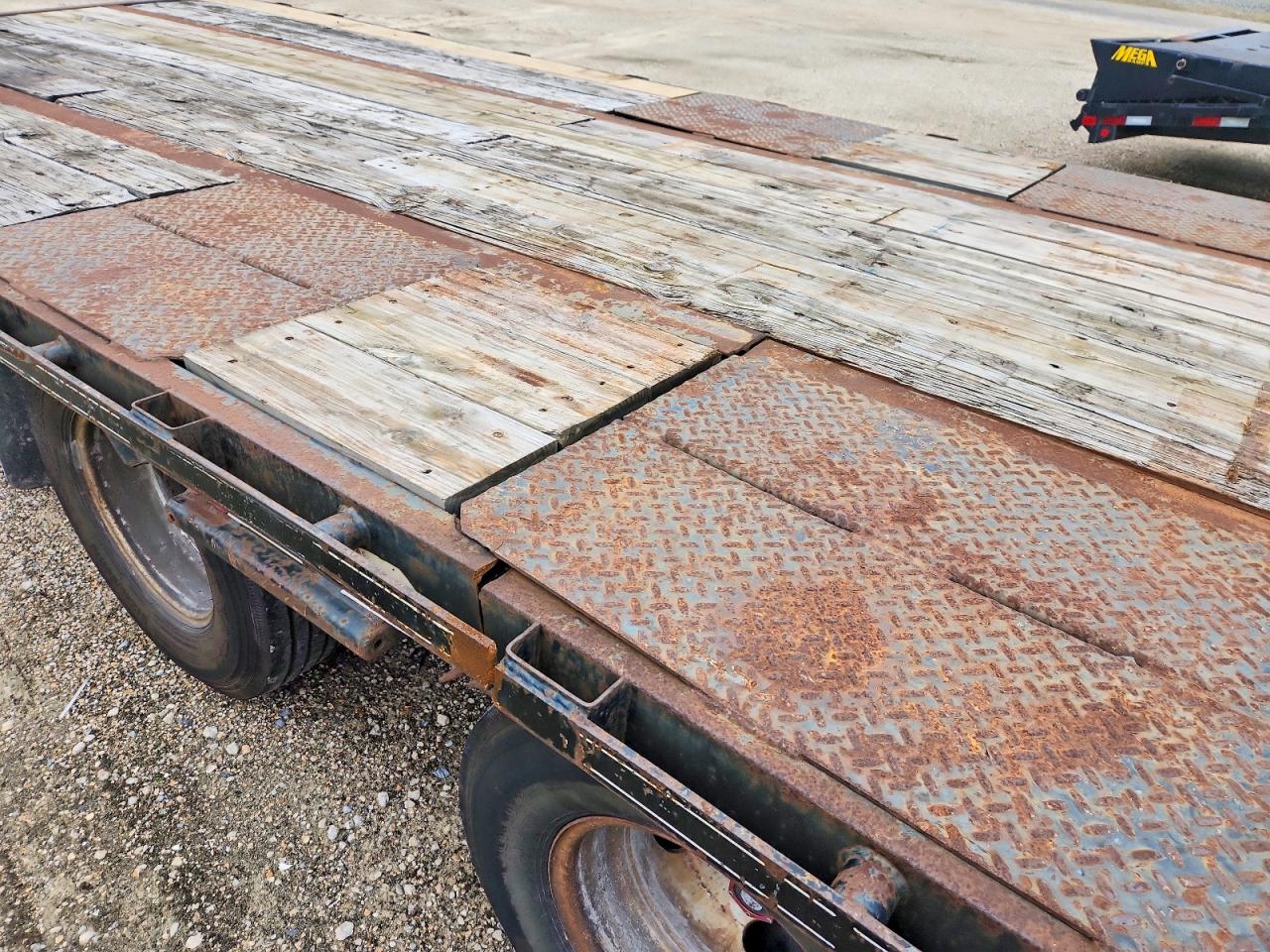 2013 BIG Trailers VIN 16VGX4021D2698863 photo 10