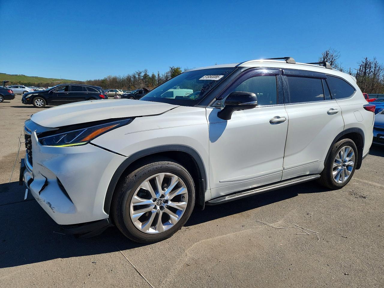 2020 Toyota Highlander VIN 5TDDZRBH1LS033542 photo 1