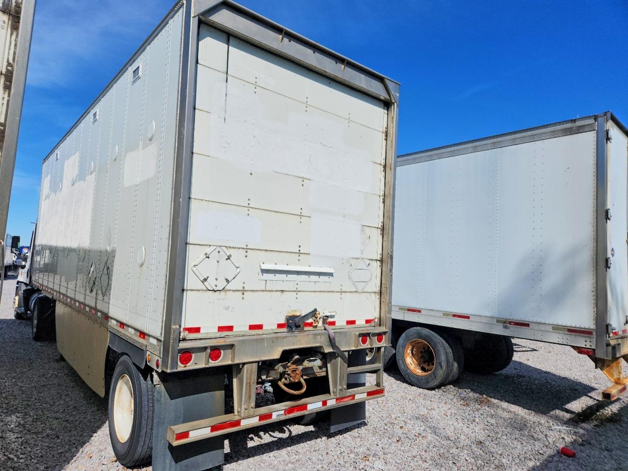2016 FREIGHTLINER All other VIN 1FUBGEDV0GLHC5640 photo 3