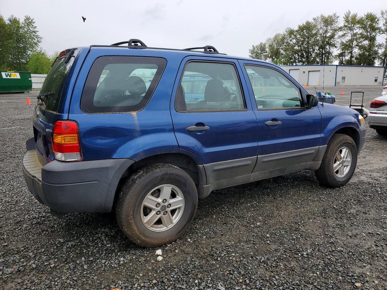 2007 Ford Escape VIN 1FMYU92Z67KA43808 photo 3