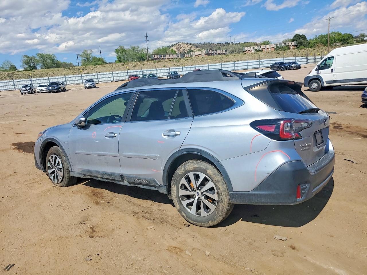 2021 Subaru Outback VIN 4S4BTACC1M3160464 photo 2