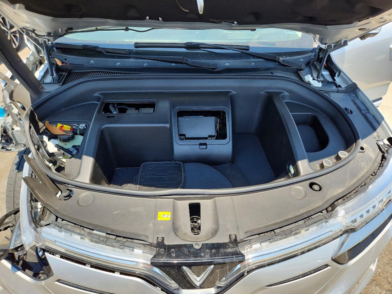 2023 VINFAST All other VIN RLLV1AEB3PH000417 photo 12
