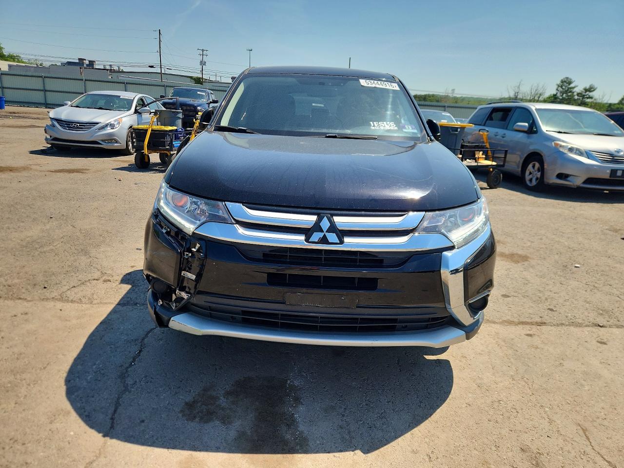 2017 Mitsubishi Outlander VIN JA4AD2A35HZ068227 photo 5